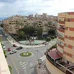 Atico Centrico Con Parking Gratis