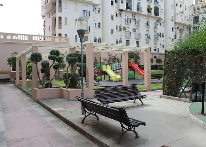 Atico Centrico Con Parking Gratis *