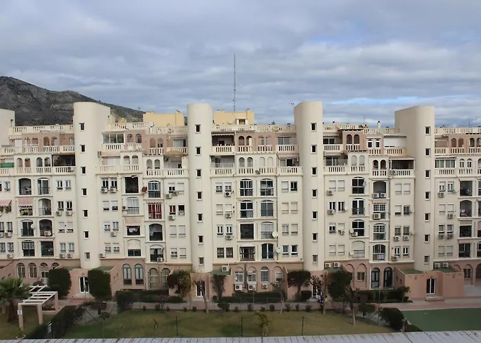 Atico Centrico Con Parking Gratis