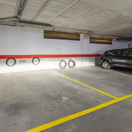 Atico Centrico Con Parking Gratis شقة توريمولينوس