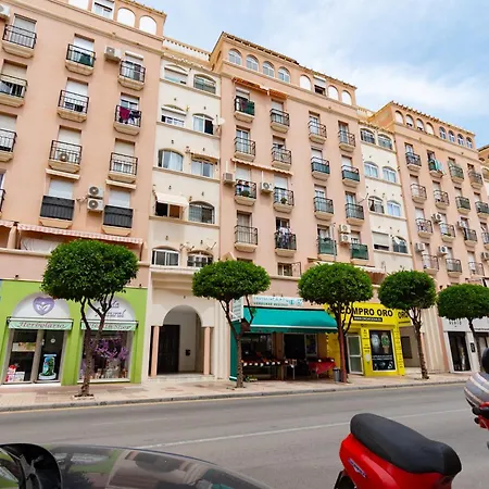 Atico Centrico Con Parking Gratis