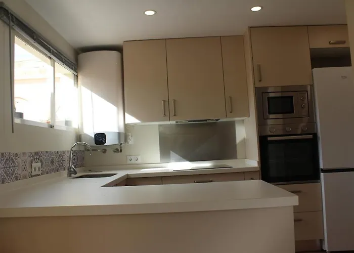 Atico Centrico Con Parking Gratis *