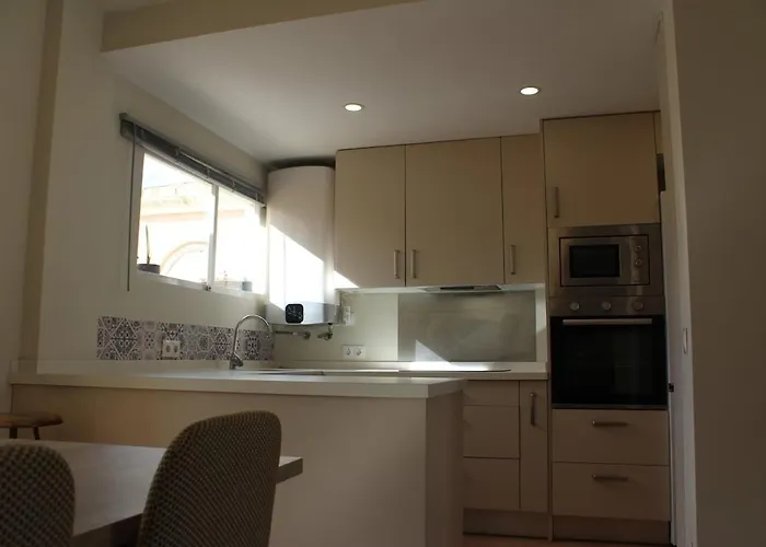 Atico Centrico Con Parking Gratis Apartamento